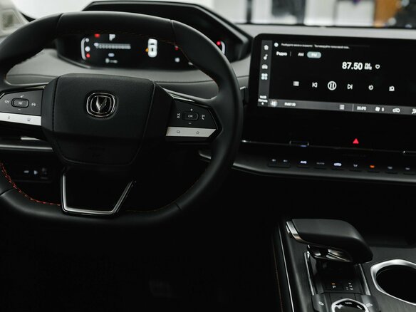 2025 Changan UNI-S I, серый, 3209900 рублей - вид 9
