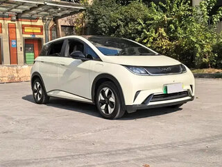 2025 BYD Dolphin 44.9 kWh I, бежевый, 1820000 рублей, вид 3