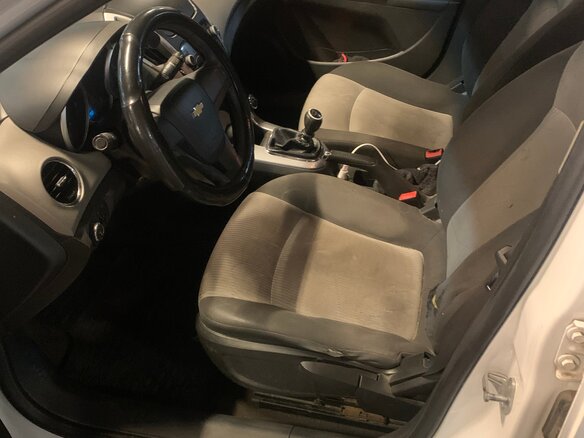 2014 Chevrolet Cruze I Рестайлинг, белый, 350000 рублей - вид 6