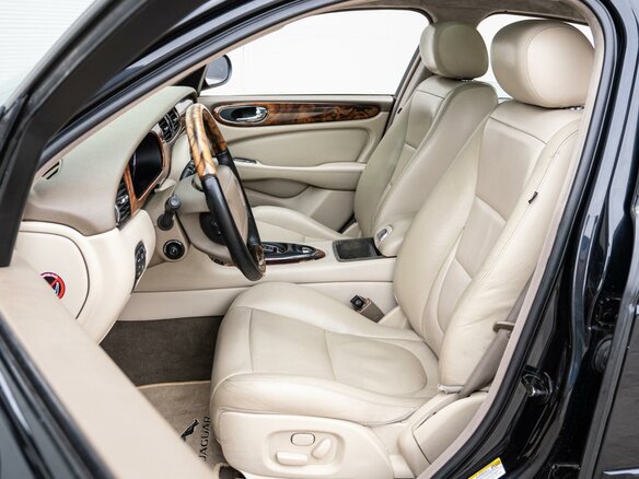 2003 Jaguar XJ III (X350/X358), чёрный, 2065000 рублей - вид 11