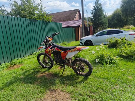 2020 BSE Z1, красный, 100000 рублей, вид 4
