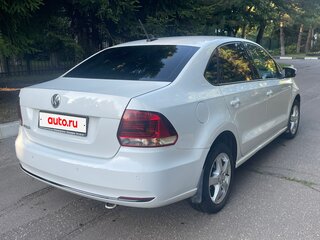 2017 Volkswagen Polo V Рестайлинг, белый, 1150000 рублей, вид 5