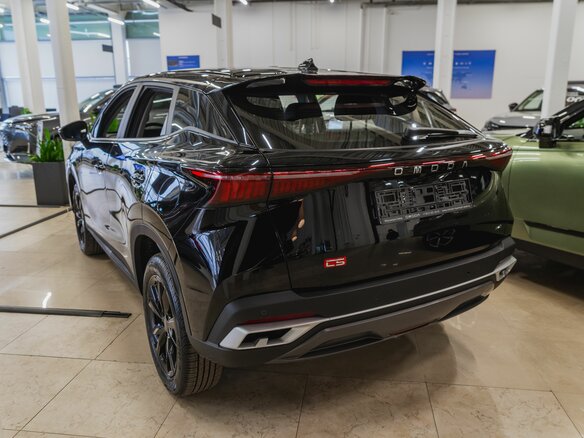 2025 Omoda C5 I Рестайлинг, чёрный, 2909610 рублей - вид 5