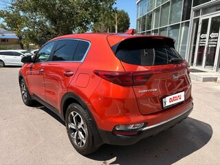 2020 Kia Sportage IV Рестайлинг, оранжевый, 2110000 рублей, вид 4