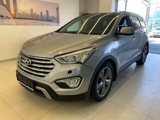 Hyundai Santa Fe Grand III
