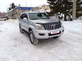 2003 Toyota Land Cruiser Prado 4-speed 120 Series, серебристый, 1800000 рублей, вид 3