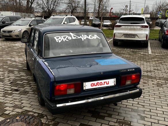 2007 Lada (ВАЗ) 2105, синий, 100000 рублей - вид 10