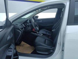 2023 Chevrolet Onix II, белый, 1000000 рублей, вид 4