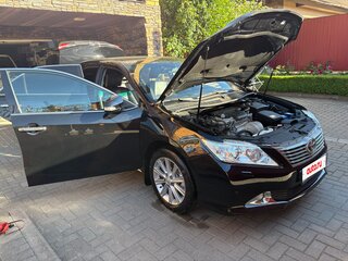 2013 Toyota Camry VII (XV50), чёрный, 1750000 рублей, вид 3