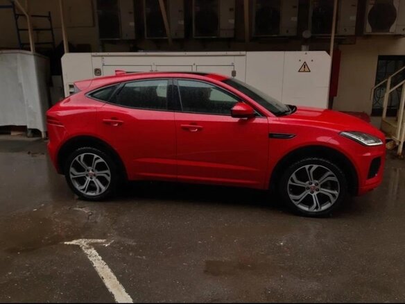 2018 Jaguar E-Pace I, красный, 4950000 рублей