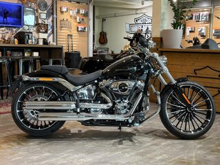 2025 Harley-Davidson Breakout, чёрный, 3500000 рублей, вид 3
