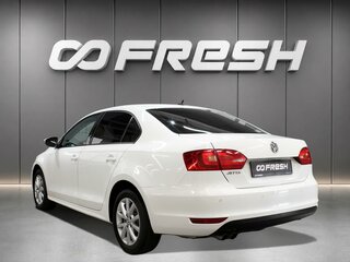 2012 Volkswagen Jetta VI, белый, 1050000 рублей, вид 2
