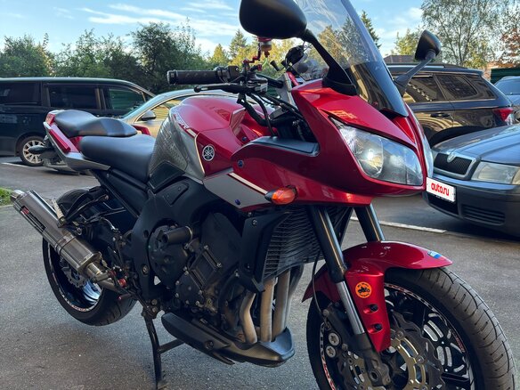 2011 Yamaha FZ1, красный, 535000 рублей - вид 5