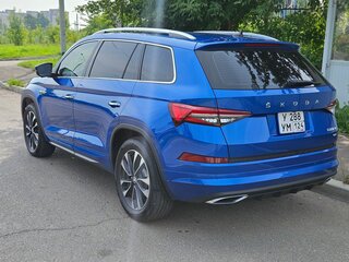 2023 Skoda Kodiaq I Рестайлинг, синий, 4590000 рублей, вид 4