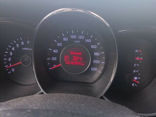 2013 Kia Rio 4-speed III, голубой, 860000 рублей, вид 5