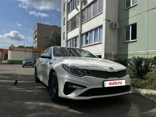 2020 Kia Optima IV Рестайлинг, белый, 2100000 рублей, вид 3