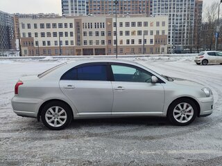 2008 Toyota Avensis II Рестайлинг, серебристый, 1150000 рублей, вид 4
