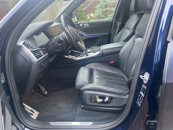 2020 BMW X7 40d I (G07), синий, 10500000 рублей - вид 12