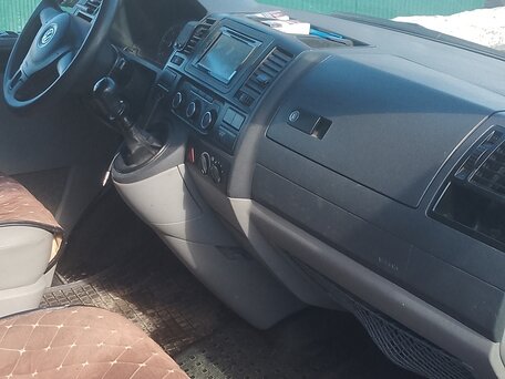 2010 Volkswagen Transporter, серый, 1170000 рублей, вид 3