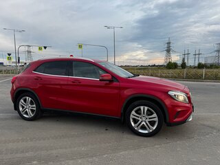 2016 Mercedes-Benz GLA 250 I (X156), красный, 1620000 рублей, вид 1
