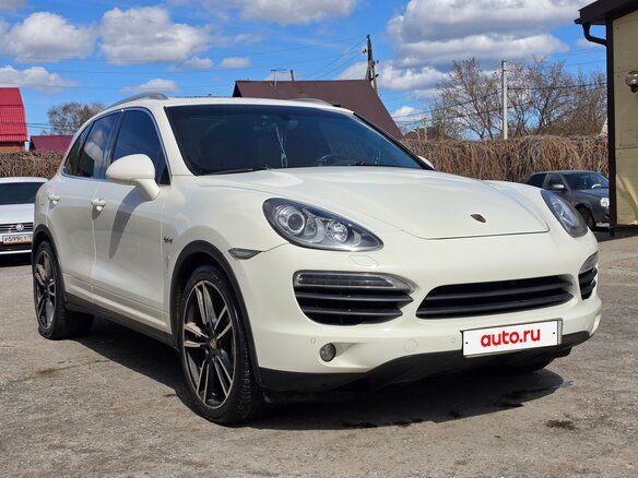 2010 Porsche Cayenne S Hybrid II (958), белый, 2000000 рублей - вид 1