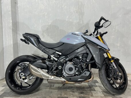 2022 Suzuki GSX-S 1000, серый, 1145000 рублей, вид 1
