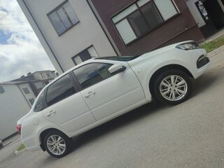 2026 Lada (ВАЗ) Granta I Рестайлинг, белый, 859000 рублей, вид 3