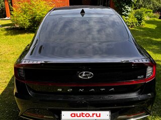 2020 Hyundai Sonata VIII (DN8), чёрный, 2650000 рублей, вид 3
