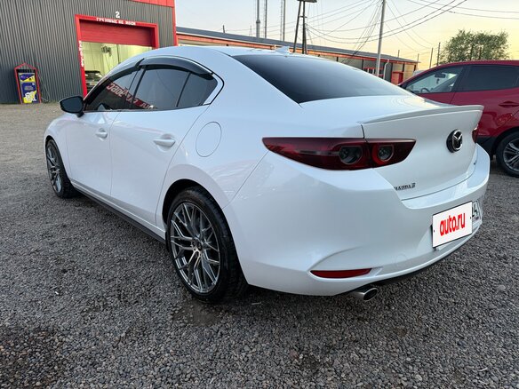 2020 Mazda 3 IV (BP), белый - вид 11