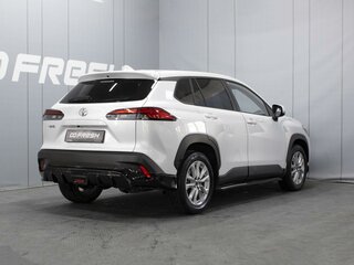 2022 Toyota Corolla Cross I, белый, 2869000 рублей, вид 2