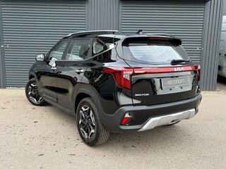 2026 Kia Seltos I Рестайлинг, чёрный, 3090000 рублей, вид 4