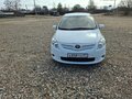2010 Toyota Auris I Рестайлинг, белый - вид 2