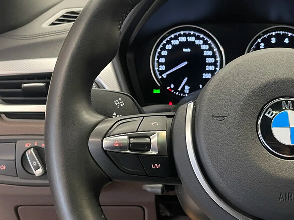 2021 BMW X2 sDrive20i I (F39), белый, 1685000 рублей - вид 13