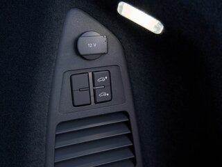 2026 Volkswagen Touareg III Рестайлинг, чёрный, 8599000 рублей, вид 5