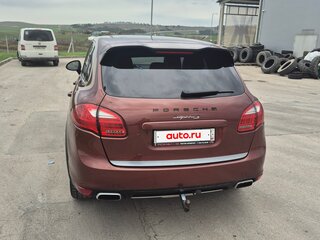 2011 Porsche Cayenne S II (958), коричневый, 1850000 рублей, вид 2
