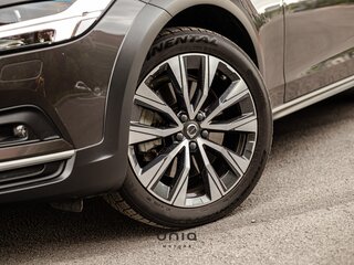 2021 Volvo V90 Cross Country I Рестайлинг, коричневый, 6500000 рублей, вид 3