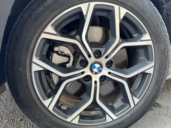 2022 BMW X1 28i sDrive II (F48) Рестайлинг, белый, 4000000 рублей - вид 7