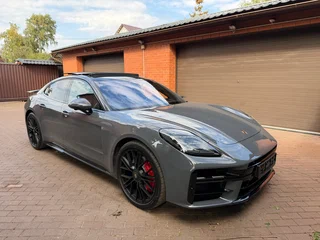 2026 Porsche Panamera GTS III, серый, 26500000 рублей, вид 1