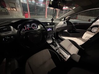 2014 Volkswagen Golf VII, серый, 1300000 рублей, вид 5