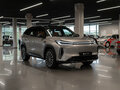 2026 Geely Galaxy M7, серый - вид 1