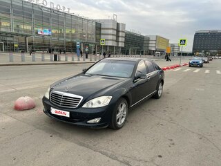 2006 Mercedes-Benz S-Класс 550 V (W221), чёрный, 880000 рублей, вид 1