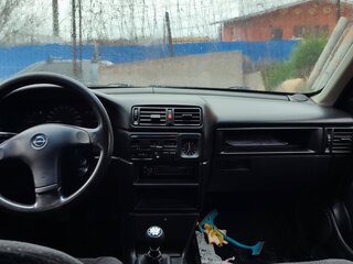 1990 Opel Vectra A, красный, 140000 рублей, вид 3