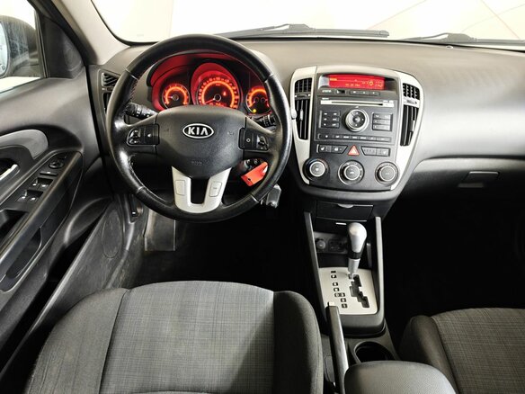 2010 Kia Ceed I Рестайлинг, серебристый, 539000 рублей - вид 19