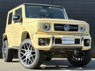 2023 Suzuki Jimny Sierra IV, бежевый, 1810000 рублей, вид 4