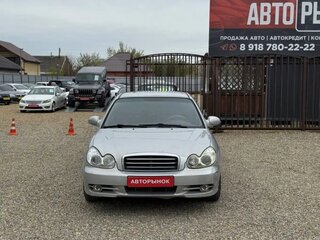 2010 Hyundai Sonata ТагАЗ IV (EF) Рестайлинг, серебристый, 450000 рублей, вид 2