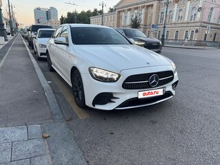 2020 Mercedes-Benz E-Класс 200 V (W213, S213, C238) Рестайлинг, белый, 3265000 рублей, вид 3