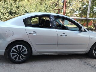 2007 Mazda 3 4-speed I (BK) Рестайлинг, серебристый, 550000 рублей, вид 4