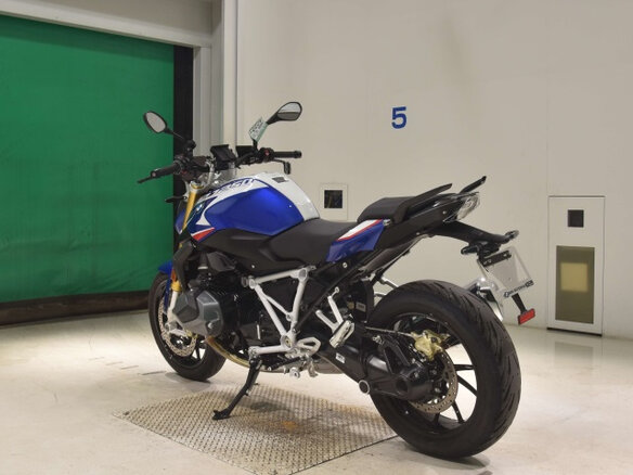 2023 BMW R 1250 R, синий, 1300000 рублей - вид 5