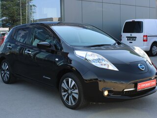 2016 Nissan Leaf 30kWh I (ZE0/AZE0), чёрный, 1309000 рублей, вид 3
