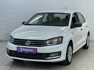 2016 Volkswagen Polo V Рестайлинг, белый, 800000 рублей, вид 1